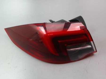 FEU ARRIERE GAUCHE  OPEL INSIGNIA
