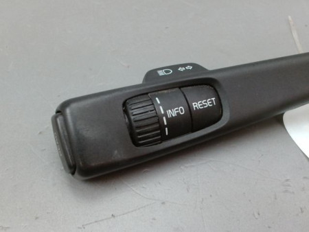 COMMANDE CLIGNOTANT VOLVO XC60