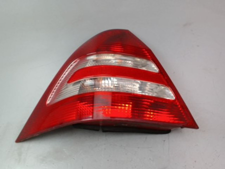 FEU ARRIERE GAUCHE  MERCEDES CLASSE C BERL. II Phase 2 (203) 2004-2006