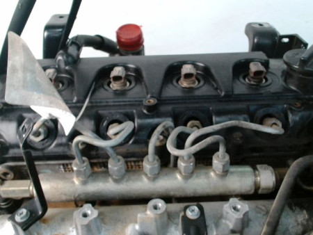 MOTEUR DIESEL NISSAN KING-CAB 2.5 dCi 4WD