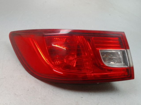 FEU ARRIERE GAUCHE  RENAULT CLIO IV Phase 1 2012-...