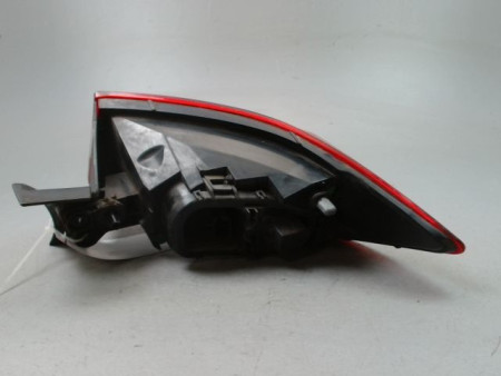 FEU ARRIERE GAUCHE  RENAULT CLIO IV Phase 1 2012-...