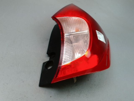 FEU ARRIERE DROIT NISSAN NOTE