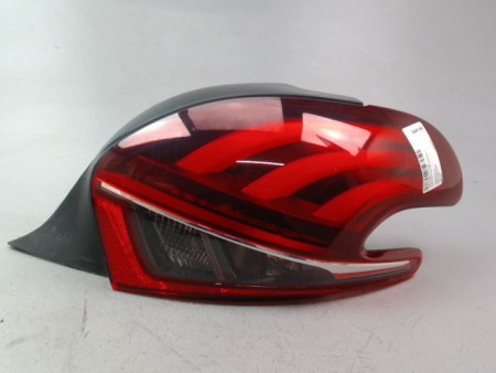 FEU ARRIERE DROIT PEUGEOT 208 Phase 1 2012-...