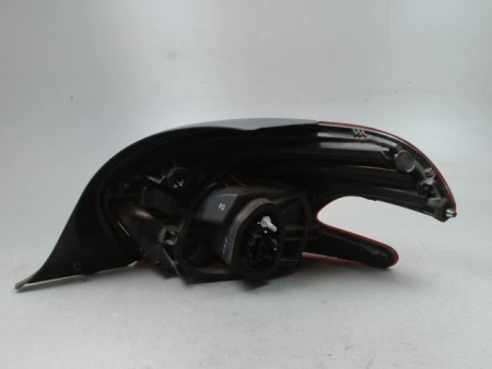 FEU ARRIERE GAUCHE  PEUGEOT 208 Phase 1 2012-...