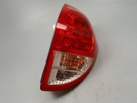 FEU ARRIERE DROIT TOYOTA RAV4 BREAK III Phase 1 2006-2009