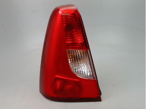 FEU ARRIERE GAUCHE  DACIA LOGAN BERL. I Phase 1 2005-2008
