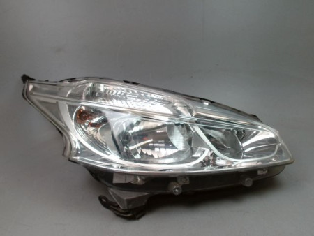 PHARE DROIT PEUGEOT 208