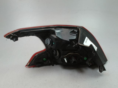 FEU ARRIERE DROIT PEUGEOT 308 2011-