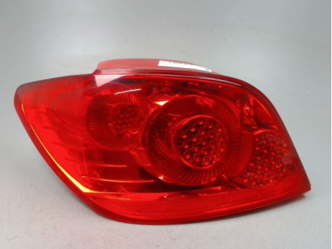 FEU ARRIERE GAUCHE  PEUGEOT 307 Phase 2 2005-2007