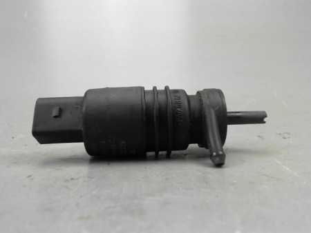 POMPE LAVE-GLACE AVANT VOLKSWAGEN NEWBEETLE 2001