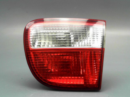 FEU ARRIERE INTERIEUR DROIT SEAT LEON 2001