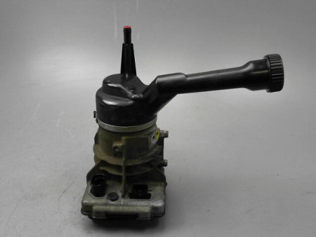 POMPE DIRECTION ASSISTEE CITROEN C4 2010
