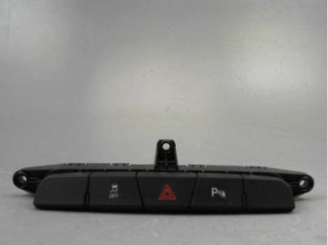 BOUTON DE WARNING OPEL INSIGNIA