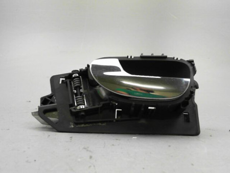POIGNEE INTERIEURE PORTE AVANT GAUCHE PEUGEOT 307 2003