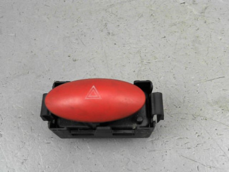 BOUTON DE WARNING RENAULT TWINGO 2008