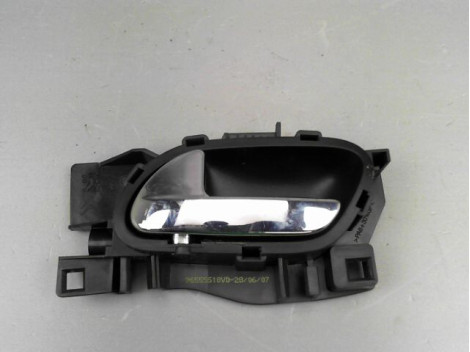 POIGNEE INTERIEURE PORTE AVANT GAUCHE PEUGEOT 207 2006-2013