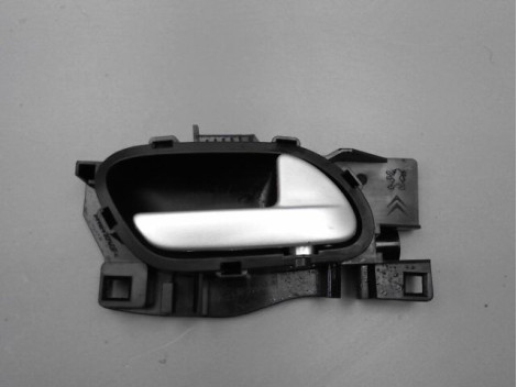 POIGNEE INTERIEURE PORTE AVANT DROIT PEUGEOT 207 2006-2013