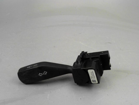 COMMANDE CLIGNOTANT FORD MONDEO 2009