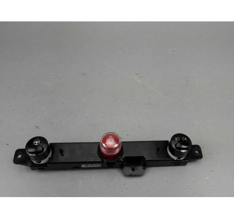 BOUTON DE WARNING FIAT 500 II Phase 1 2007-...
