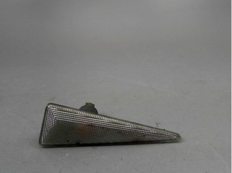 REPETITEUR AILE DROIT RENAULT GRAND SCENIC MONOSP. II Phase 1 LONG 2004-2006