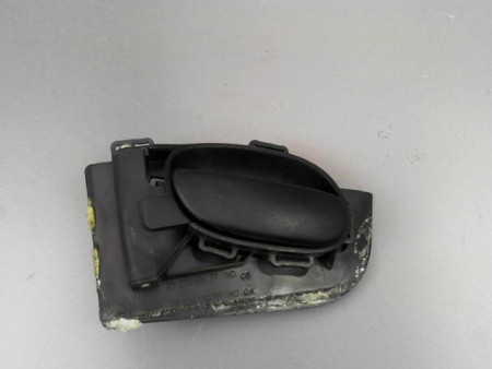 POIGNEE INTERIEURE PORTE ARRIERE GAUCHE PEUGEOT 206 2001