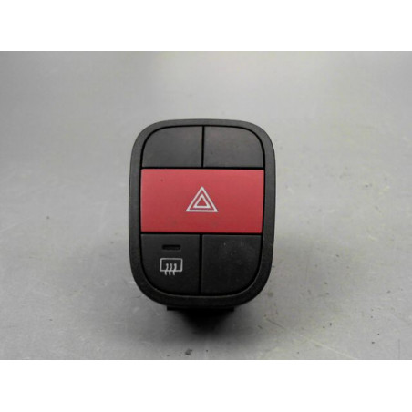 BOUTON DE WARNING PEUGEOT BIPPER 2009