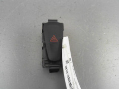 BOUTON DE WARNING DACIA SANDERO II Phase 1 2012-...