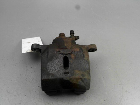ETRIER DE FREIN AVANT DROIT TOYOTA MR 2000
