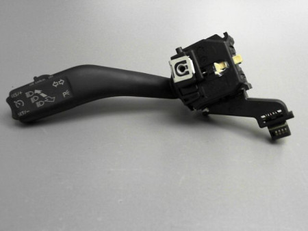 COMMANDE CLIGNOTANT VOLKSWAGEN GOLF 2009