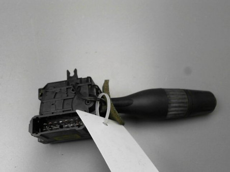 COMMANDE ESSUIE GLACE RENAULT SAFRANE 1999