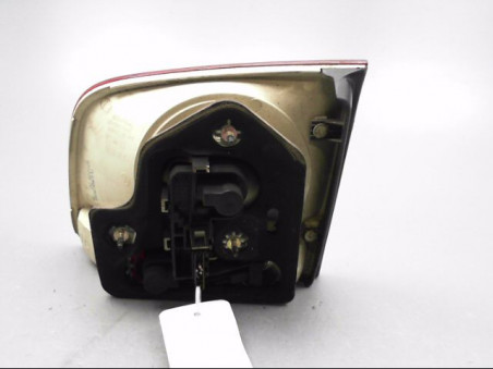 FEU ARRIERE INTERIEUR GAUCHE VOLKSWAGEN TOUAREG 2005
