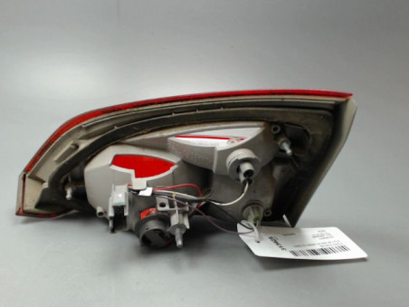 FEU ARRIERE INTERIEUR GAUCHE FORD FOCUS 2011