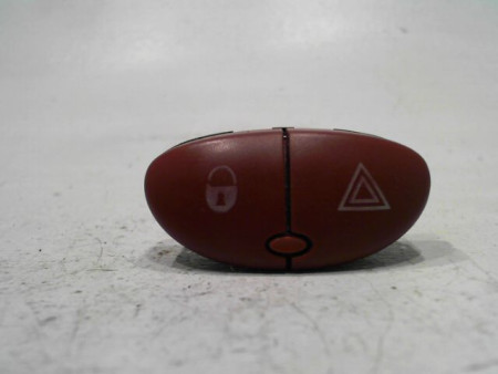 BOUTON DE WARNING PEUGEOT 206 2005