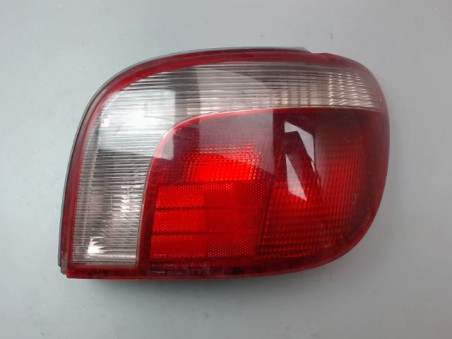 FEU ARRIERE DROIT TOYOTA YARIS I Phase 1 1999-2003