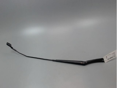 BRAS ESSUIE-GLACE AVANT DROIT FORD PUMA
