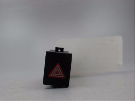 BOUTON DE WARNING VOLKSWAGEN POLO IV Phase 2 (9N) 2005-2009