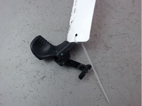POIGNEE INTERIEURE PORTE AVANT DROIT AUDI A4 BERL. III Phase 1 (8K) 2008-2011