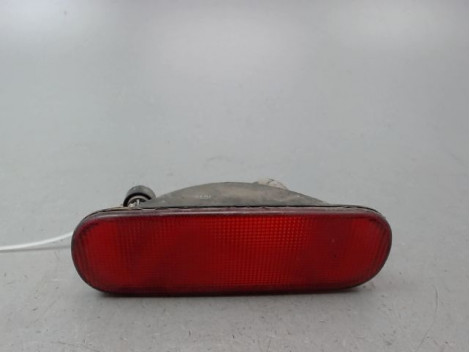 FEU BROUILLARD CENTRAL ARRIERE SUZUKI SWIFT III 2005-2011