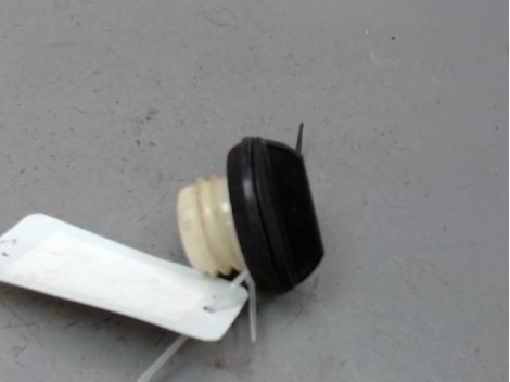 BOUCHON RESERVOIR A CARBURANT NISSAN MICRA III Phase 2 2005-2007
