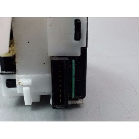COMMANDE ECLAIRAGE RENAULT MAXITY