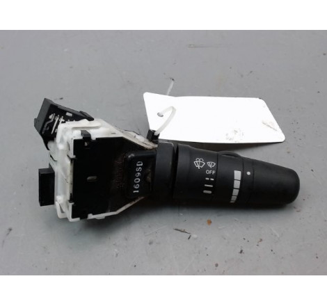 COMMANDE ESSUIE GLACE RENAULT MAXITY