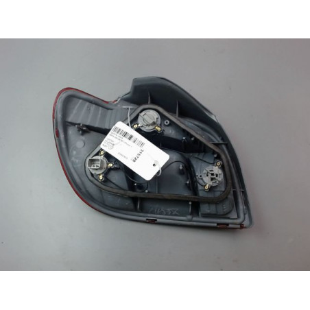 FEU ARRIERE DROIT TOYOTA YARIS I Phase 1 1999-2003