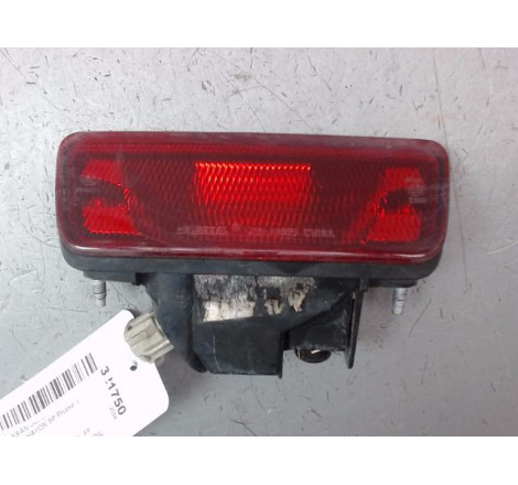 FEU BROUILLARD CENTRAL ARRIERE NISSAN JUKE Phase 1 2010-...