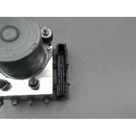 UNITE HYDRAULIQUE ABS TOYOTA COROLLA VERSO II Phase 1 2004-2007
