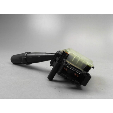 COMMANDE ESSUIE GLACE TOYOTA AVENSIS VERSO 04-06