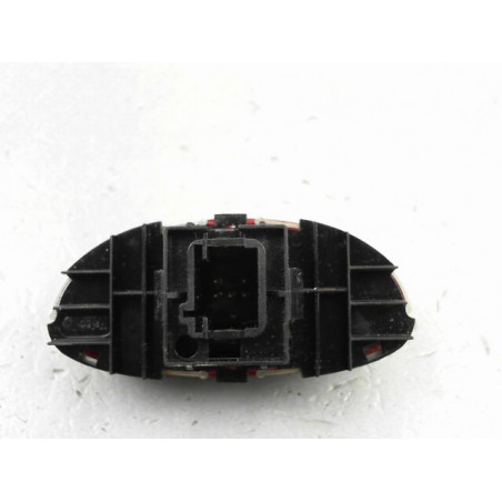 BOUTON DE WARNING PEUGEOT 206