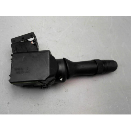COMMANDE ESSUIE GLACE TOYOTA IQ 2008-