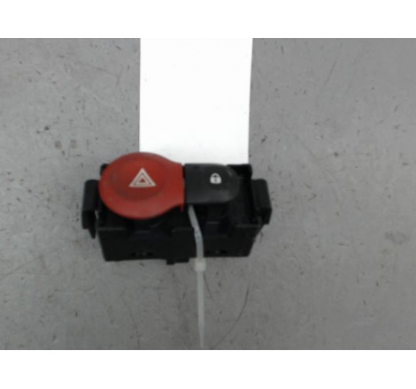 BOUTON DE WARNING RENAULT CLIO III Phase 2 2009-...
