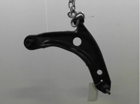TRIANGLE SUPERIEUR AVANT DROIT TOYOTA YARIS II Phase 2 2009-2011